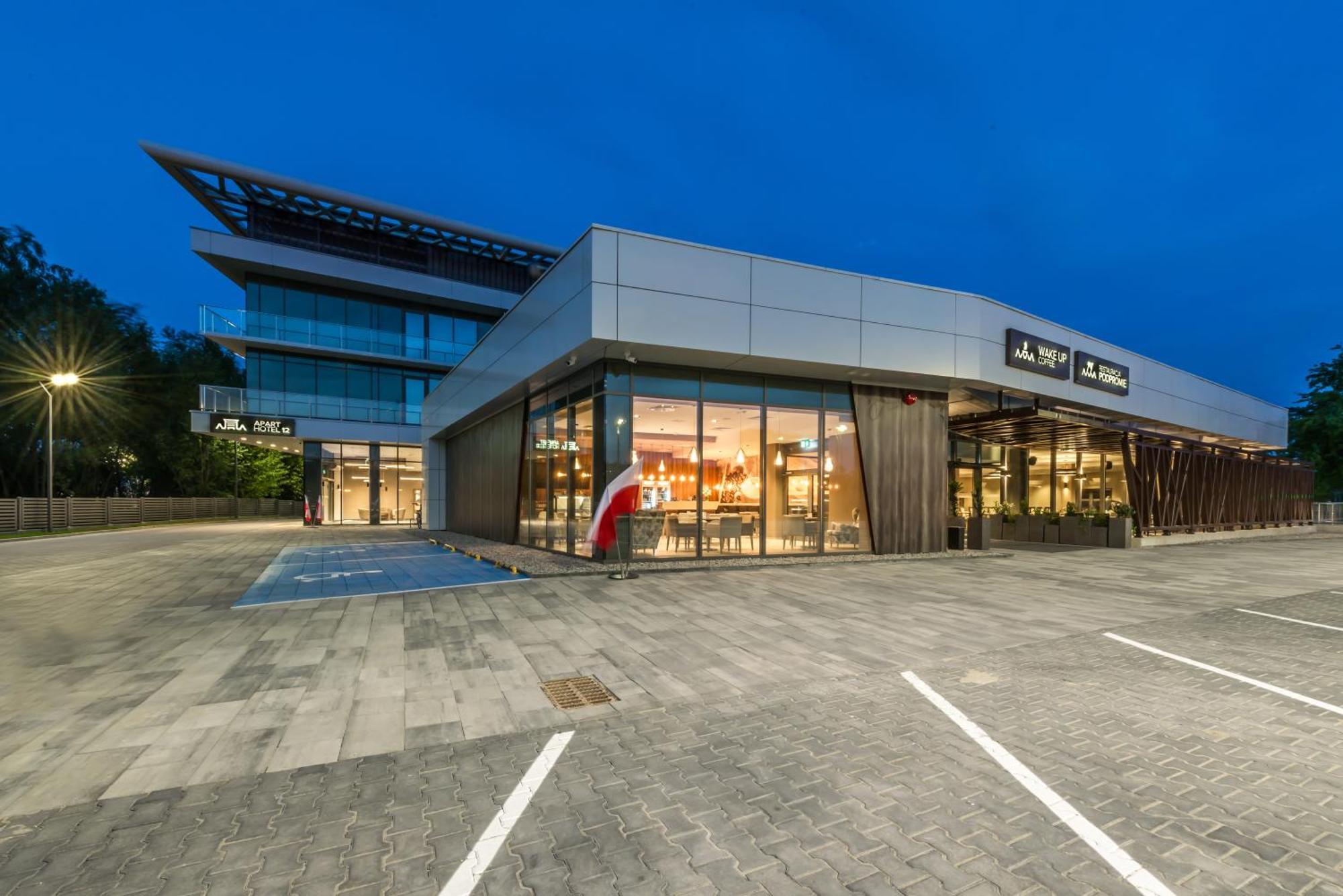 Apart Hotel 12 Rzeszów Eksteriør billede